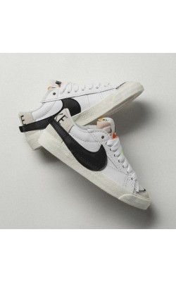 Nike Blazer Beyaz-Siyah Low Jumbo